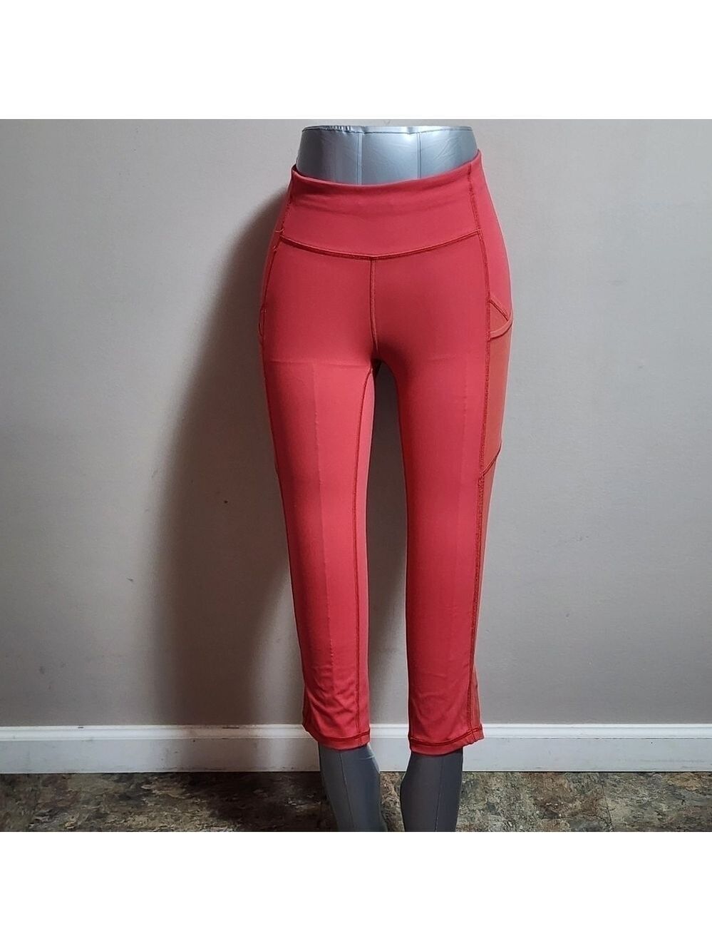 Lululemon Align high-rise ankle pants with pockets